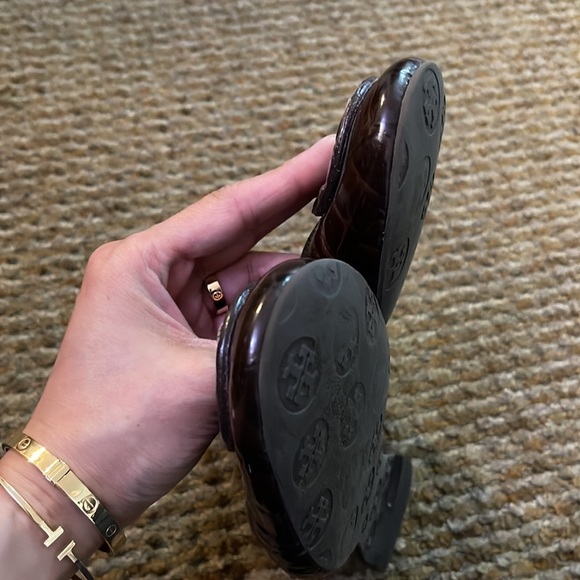 Tory Burch Reva crocs embossed patent leather flat - Picture 9 of 15